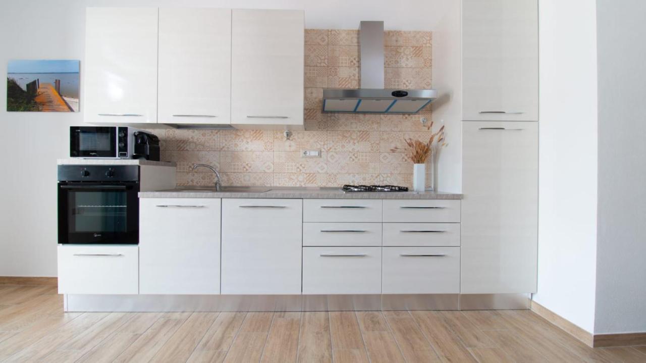 Il Guardiano Del Faro Apartment กาบราส ภายนอก รูปภาพ