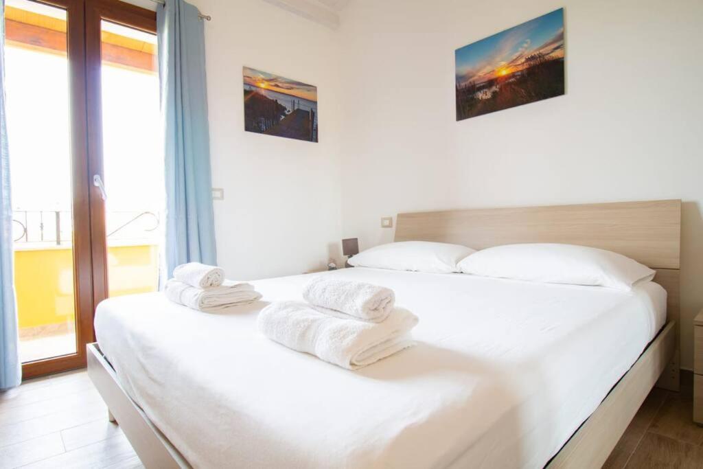 Il Guardiano Del Faro Apartment กาบราส ภายนอก รูปภาพ