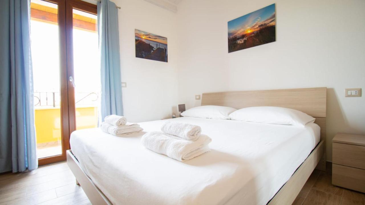 Il Guardiano Del Faro Apartment กาบราส ภายนอก รูปภาพ