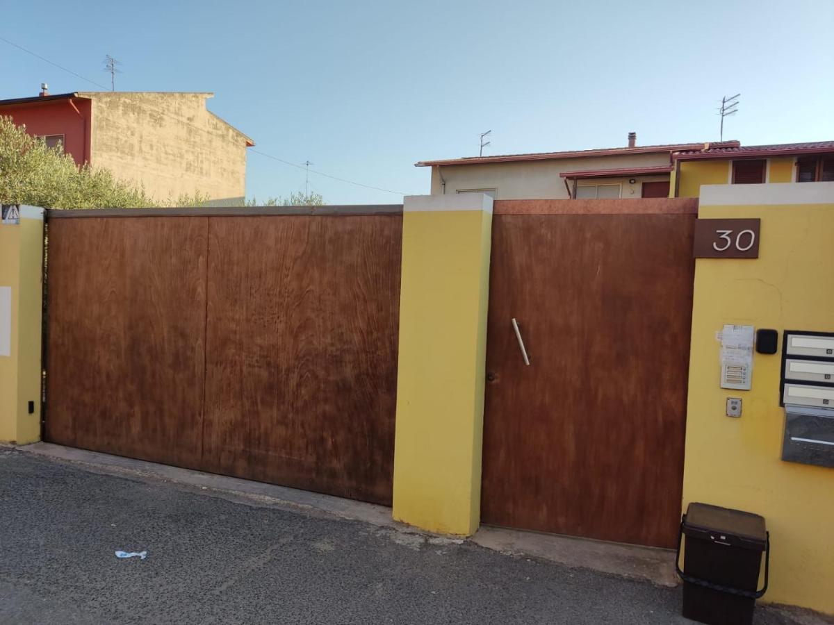 Il Guardiano Del Faro Apartment กาบราส ภายนอก รูปภาพ